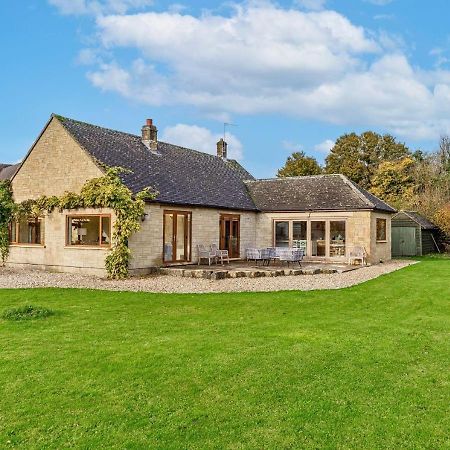 Charming 3Bd Cotswolds Family Retreat Villa Bourton-on-the-Water ภายนอก รูปภาพ