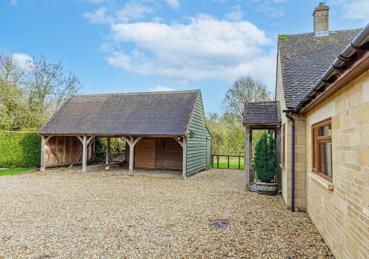 Charming 3Bd Cotswolds Family Retreat Villa Bourton-on-the-Water ภายนอก รูปภาพ