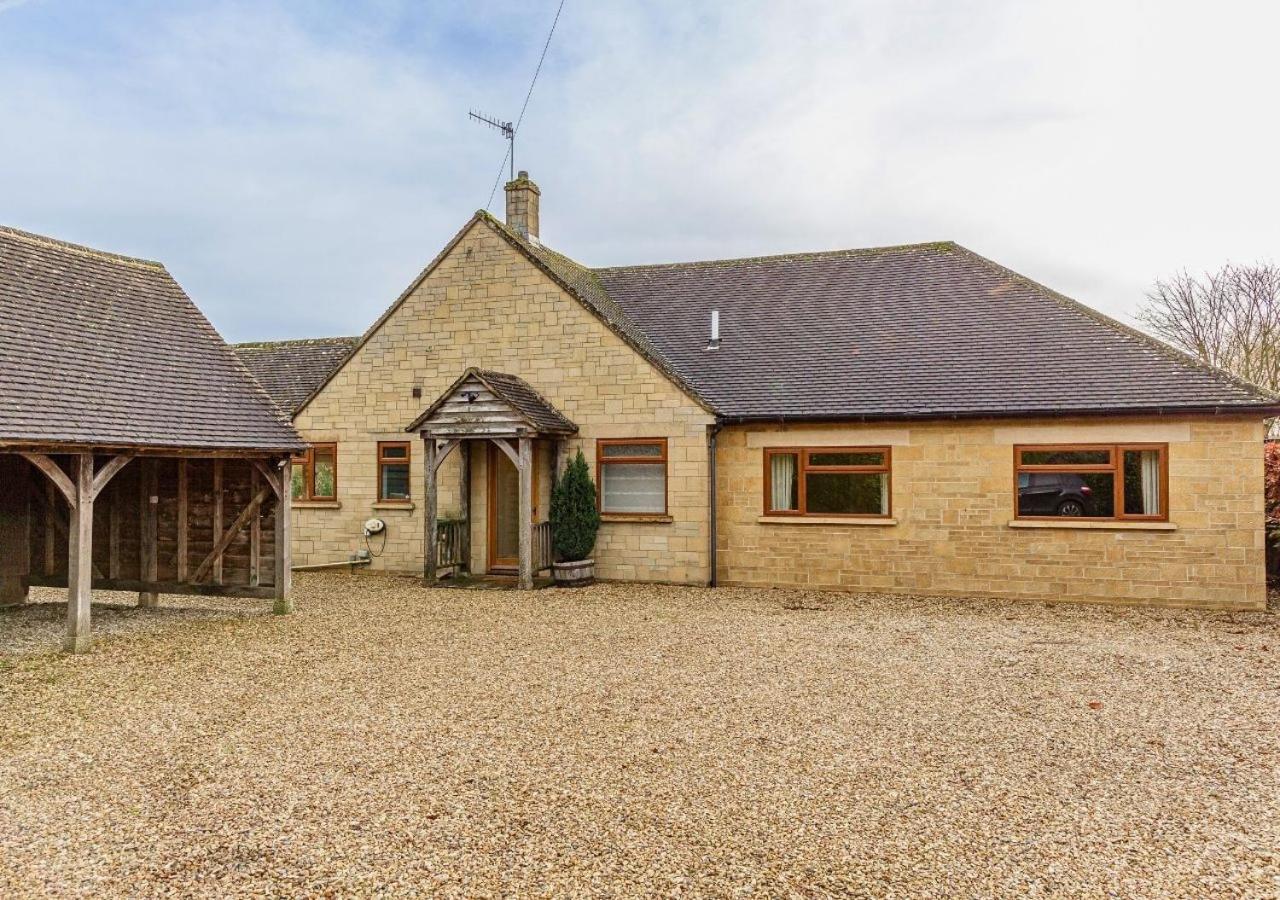 Charming 3Bd Cotswolds Family Retreat Villa Bourton-on-the-Water ภายนอก รูปภาพ