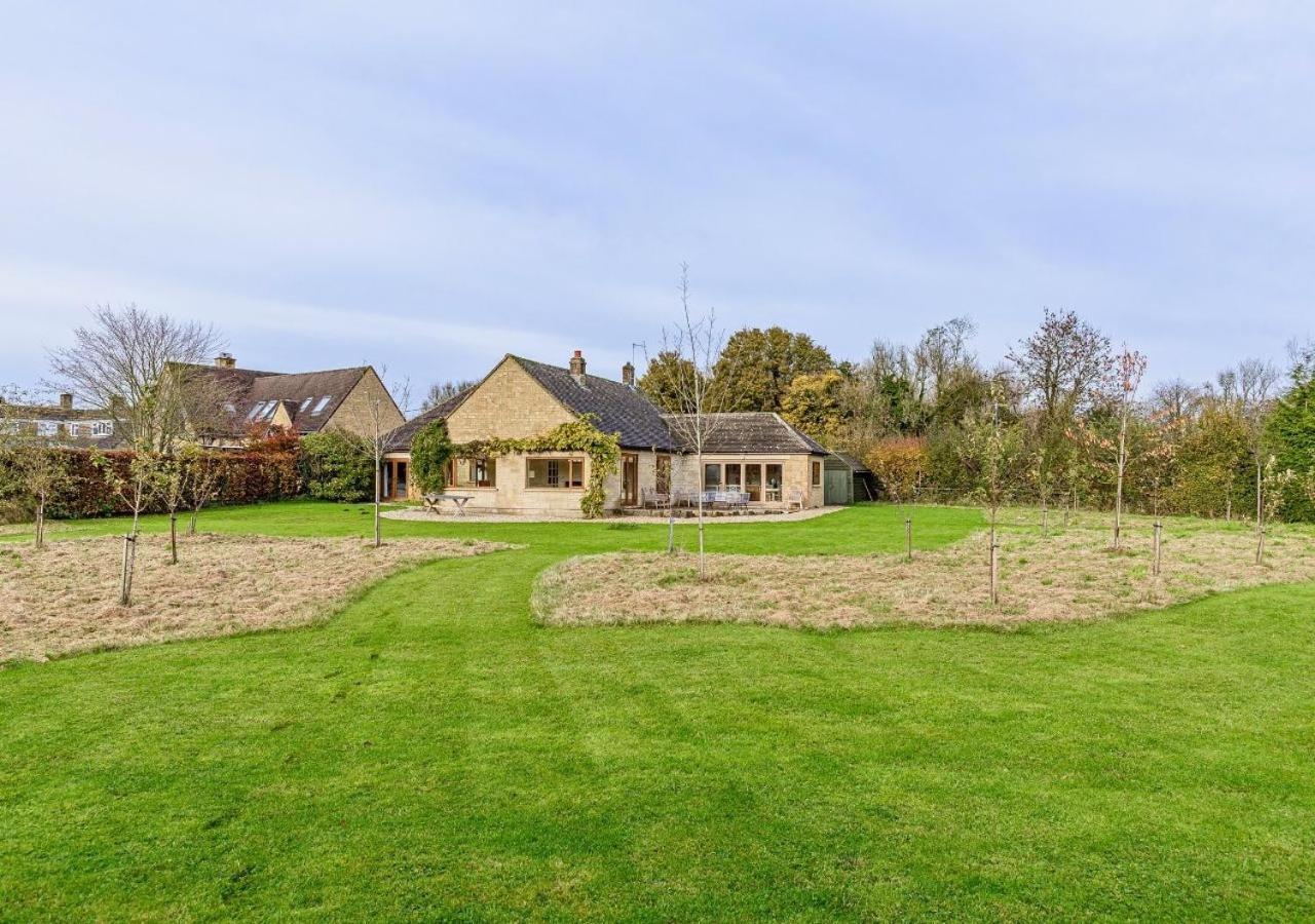 Charming 3Bd Cotswolds Family Retreat Villa Bourton-on-the-Water ภายนอก รูปภาพ