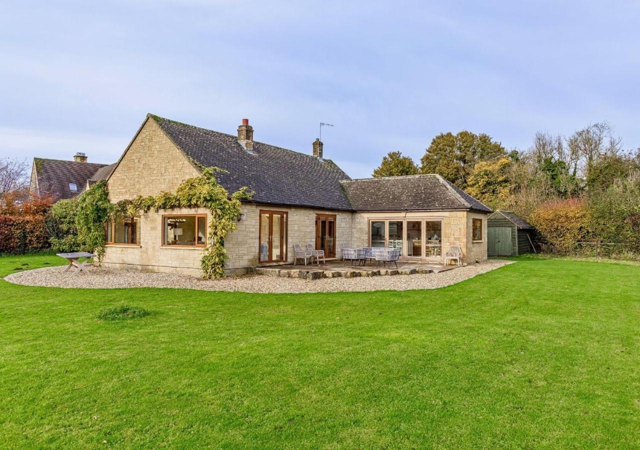 Charming 3Bd Cotswolds Family Retreat Villa Bourton-on-the-Water ภายนอก รูปภาพ