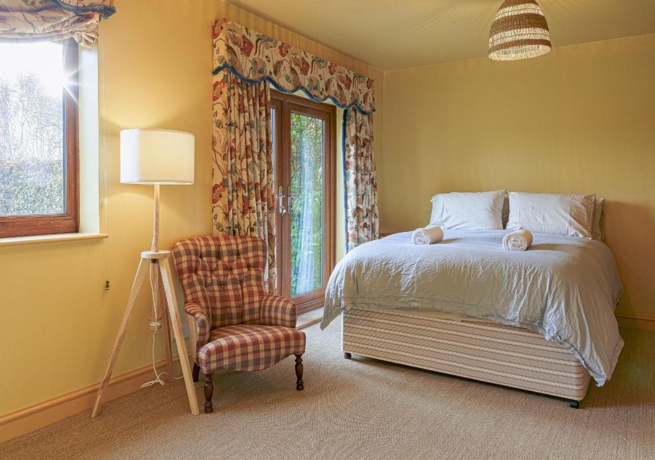 Charming 3Bd Cotswolds Family Retreat Villa Bourton-on-the-Water ภายนอก รูปภาพ